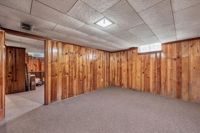 5219 Hearthstone RD NW, Roanoke, VA 24012