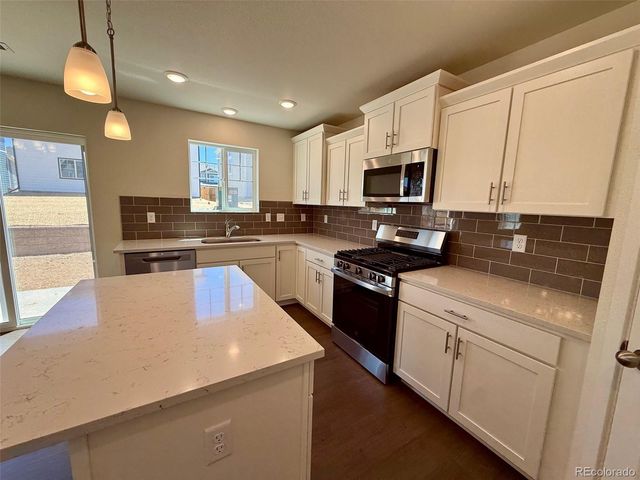 766 N Carrie Court, Watkins, CO 80137