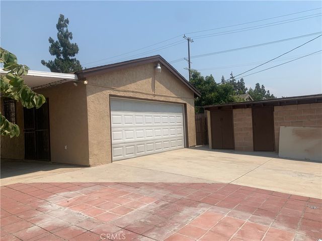 11414 Strathern, North Hollywood, CA 91605