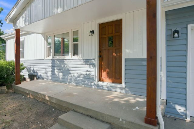 6639 N Kerman Dr, Park City, KS 67219