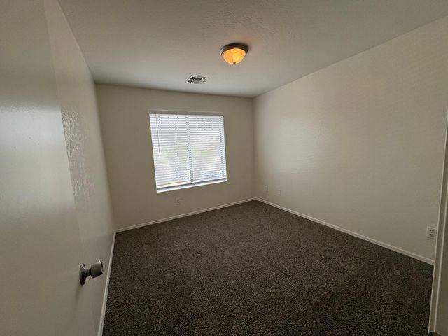 6805 N 130th Avenue, Glendale, AZ 85307