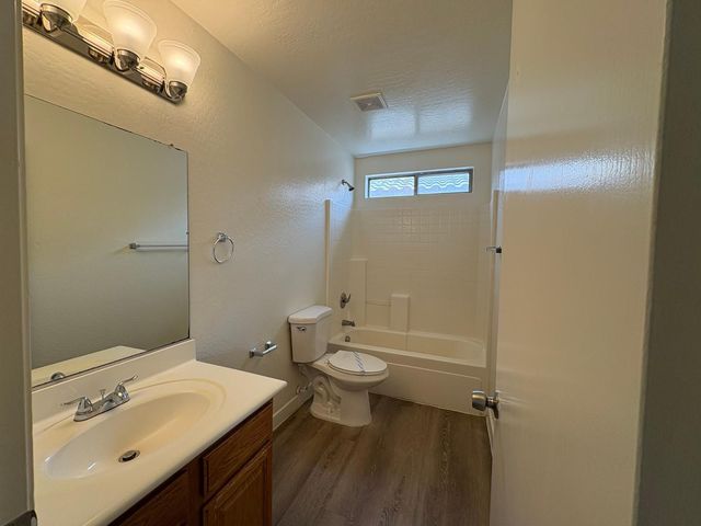 6805 N 130th Avenue, Glendale, AZ 85307