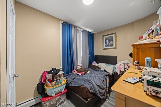 109 Lyon St, Paterson City, NJ 07524