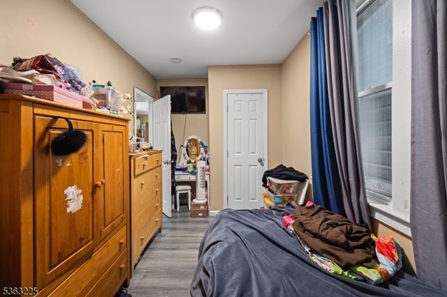 109 Lyon St, Paterson City, NJ 07524