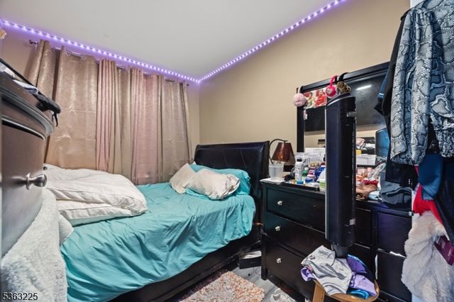 109 Lyon St, Paterson City, NJ 07524