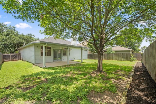 513 Tobin DR, Buda, TX 78610