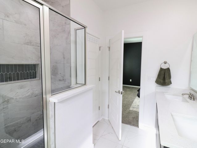 480 Deserts Drive, Socorro, TX 79927