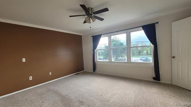 1443 Knightsbridge Road, Canton, MI 48187