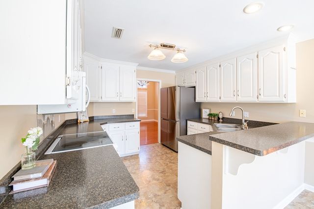 98 Southern Drive, Enterprise, AL 36330