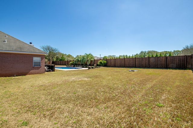 98 Southern Drive, Enterprise, AL 36330