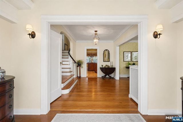 120 Buckingham Road, Montclair, NJ 07043