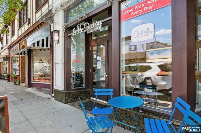 120 Buckingham Road, Montclair, NJ 07043