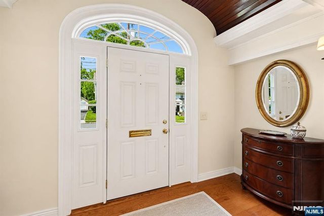 120 Buckingham Road, Montclair, NJ 07043