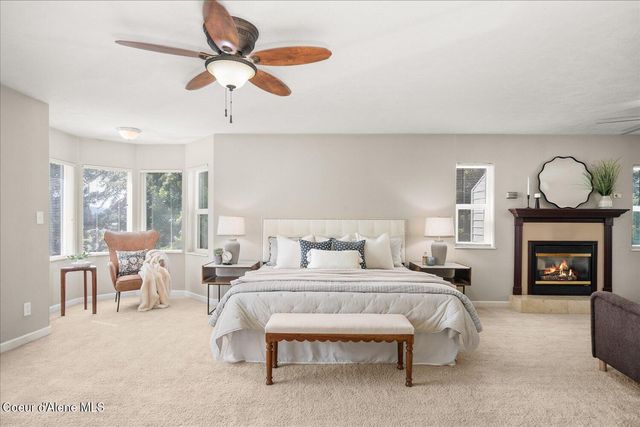 7520 N Mount Carrol ST, Dalton Gardens, ID 83815