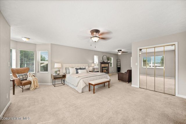 7520 N Mount Carrol ST, Dalton Gardens, ID 83815