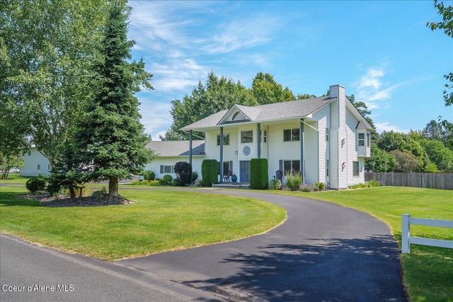 7520 N Mount Carrol ST, Dalton Gardens, ID 83815