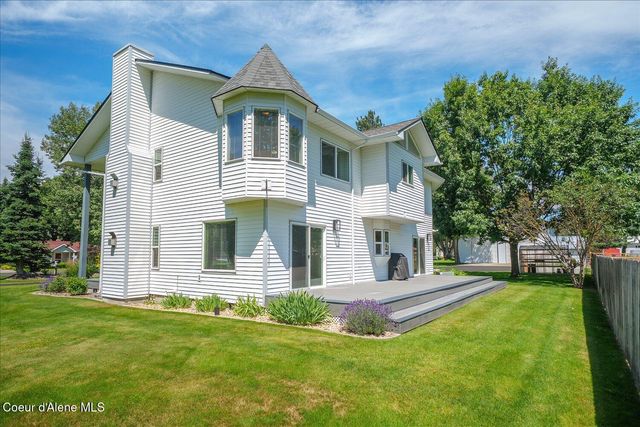 7520 N Mount Carrol ST, Dalton Gardens, ID 83815
