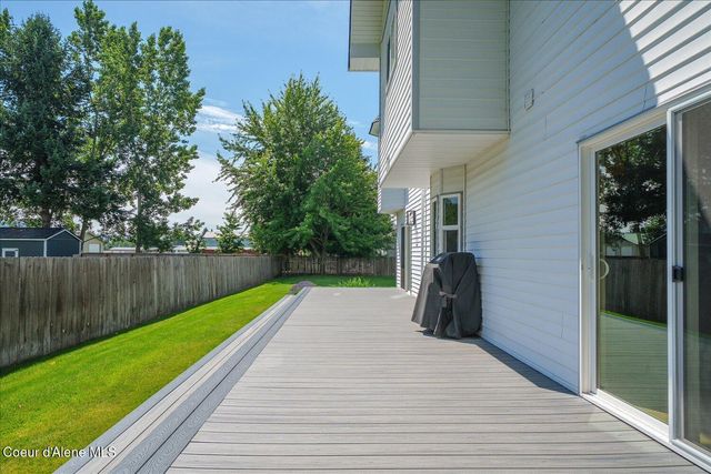 7520 N Mount Carrol ST, Dalton Gardens, ID 83815