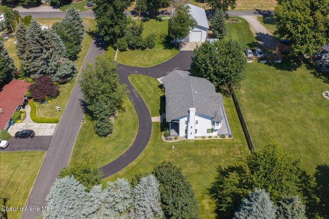 7520 N Mount Carrol ST, Dalton Gardens, ID 83815