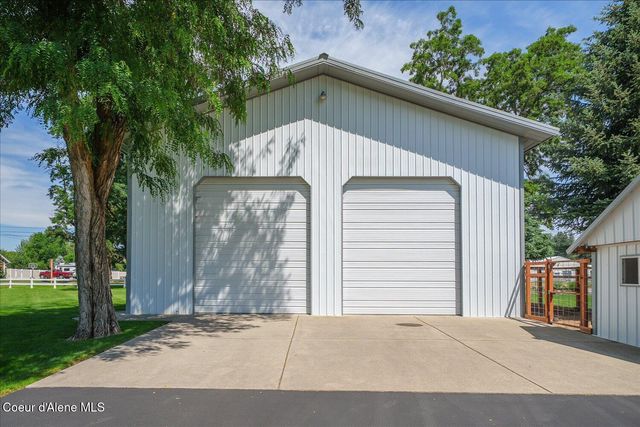 7520 N Mount Carrol ST, Dalton Gardens, ID 83815