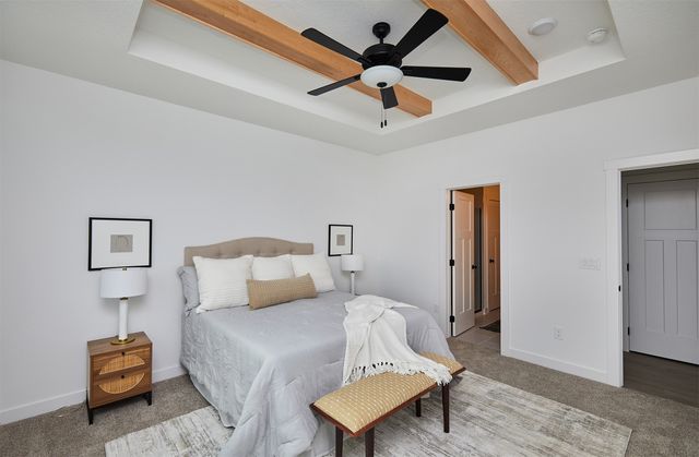 1605 NW Parkside Lane, Waukee, IA 50263