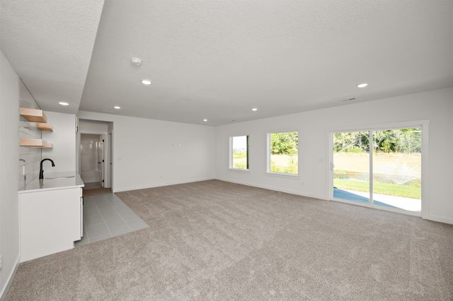 1605 NW Parkside Lane, Waukee, IA 50263