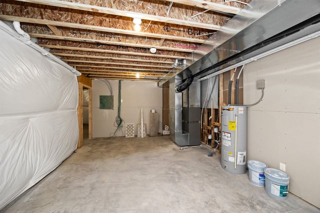 1605 NW Parkside Lane, Waukee, IA 50263