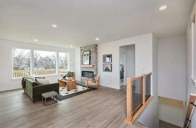 1605 NW Parkside Lane, Waukee, IA 50263