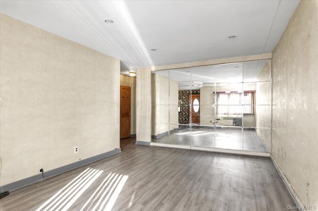 621 Avenue Y, Brooklyn, NY 11235