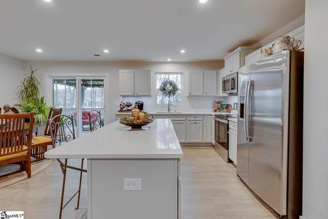 28 Timberwild Drive, Greenville, SC 29605