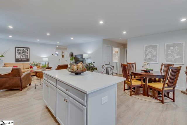 28 Timberwild Drive, Greenville, SC 29605