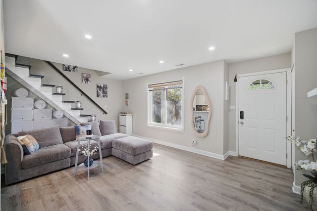 1495 Cornell Court 1495, Hoffman Estates, IL 60169
