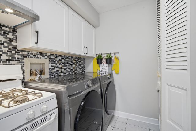 1495 Cornell Court 1495, Hoffman Estates, IL 60169