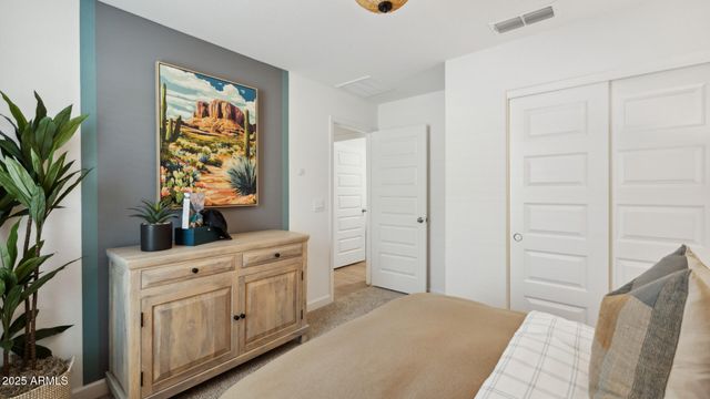 26014 W LYNNE Lane, Buckeye, AZ 85326