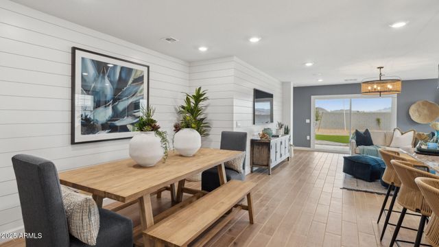 26014 W LYNNE Lane, Buckeye, AZ 85326