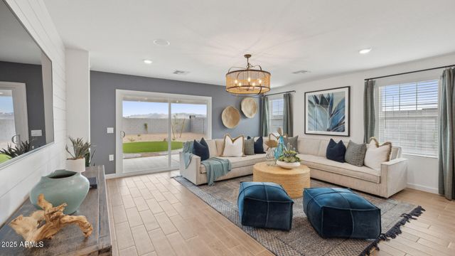 26014 W LYNNE Lane, Buckeye, AZ 85326