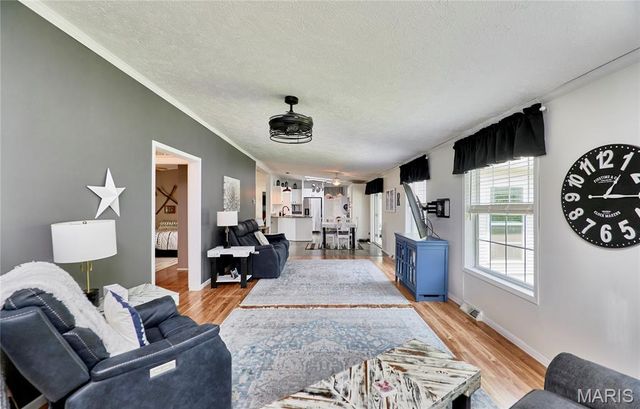 141 Sun Haven Drive, Silex, MO 63377