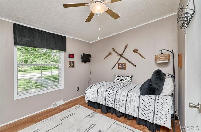 141 Sun Haven Drive, Silex, MO 63377
