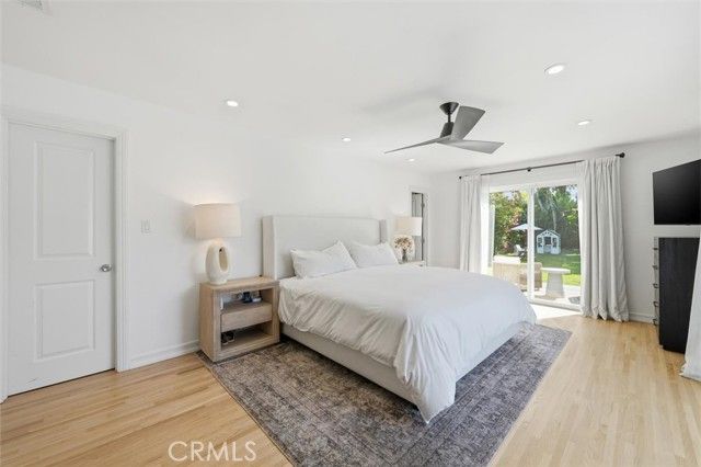 8410 Alverstone Avenue, Los Angeles, CA 90045
