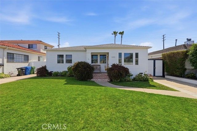 8410 Alverstone Avenue, Los Angeles, CA 90045