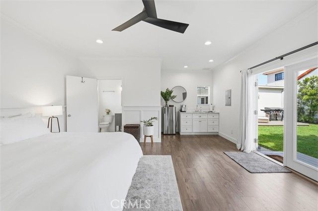 8410 Alverstone Avenue, Los Angeles, CA 90045