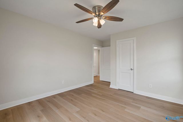 301 8th Avenue NW, Decatur, AL 35601