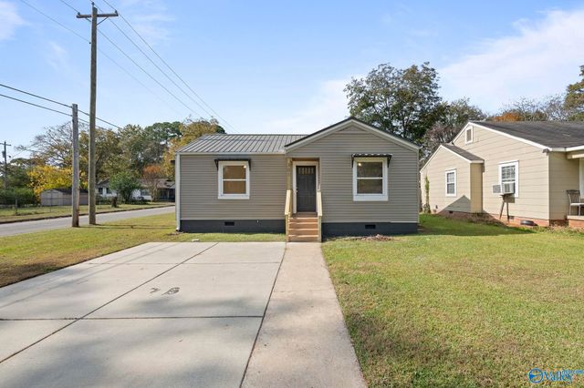 301 8th Avenue NW, Decatur, AL 35601