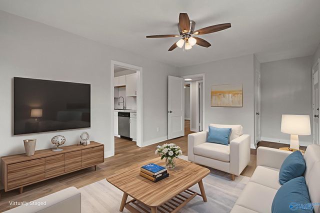 301 8th Avenue NW, Decatur, AL 35601