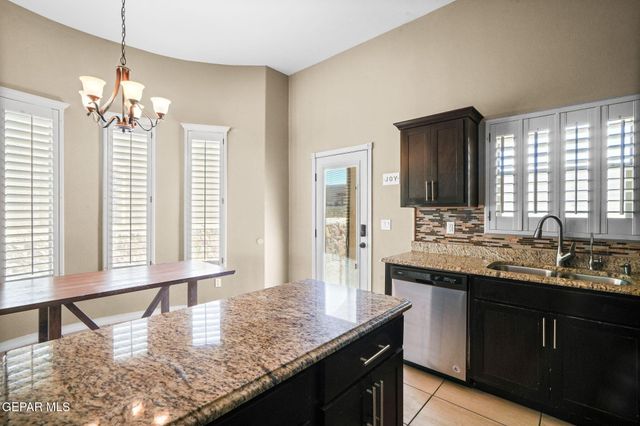 14832 TED BANKS Avenue, El Paso, TX 79938