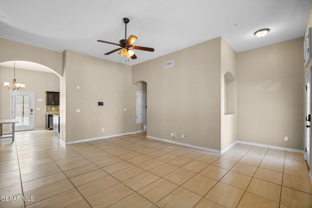 14832 TED BANKS Avenue, El Paso, TX 79938