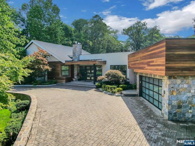 34 Warren Lane, Alpine, NJ 07620