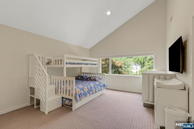 34 Warren Lane, Alpine, NJ 07620