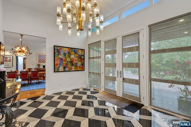 34 Warren Lane, Alpine, NJ 07620