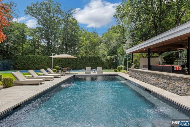 34 Warren Lane, Alpine, NJ 07620